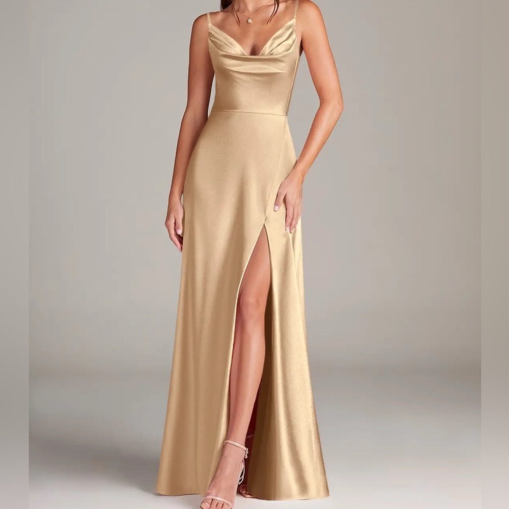 NWT Azazie Sarella Bridesmaid Dress in Champagne Gold